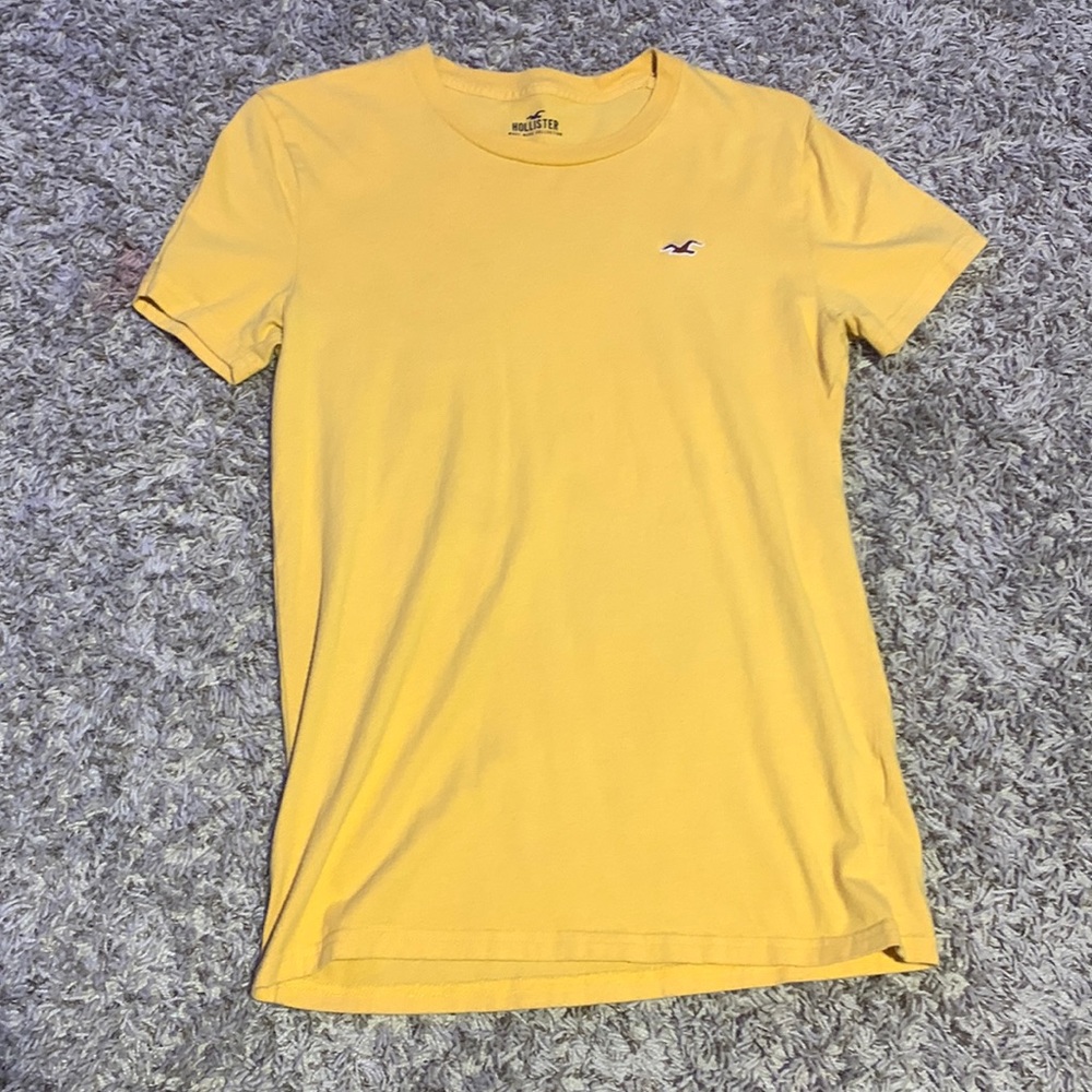 Hollister (men) XS tee